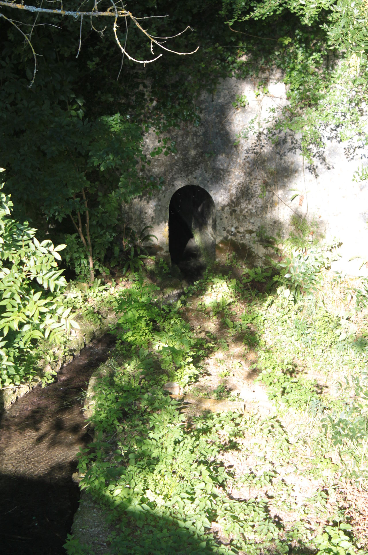 Aqueduc gallo-romain de Saintes à Fontcouverte